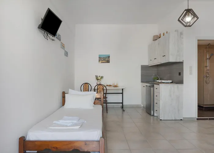 Apartament Frantzis 1 *